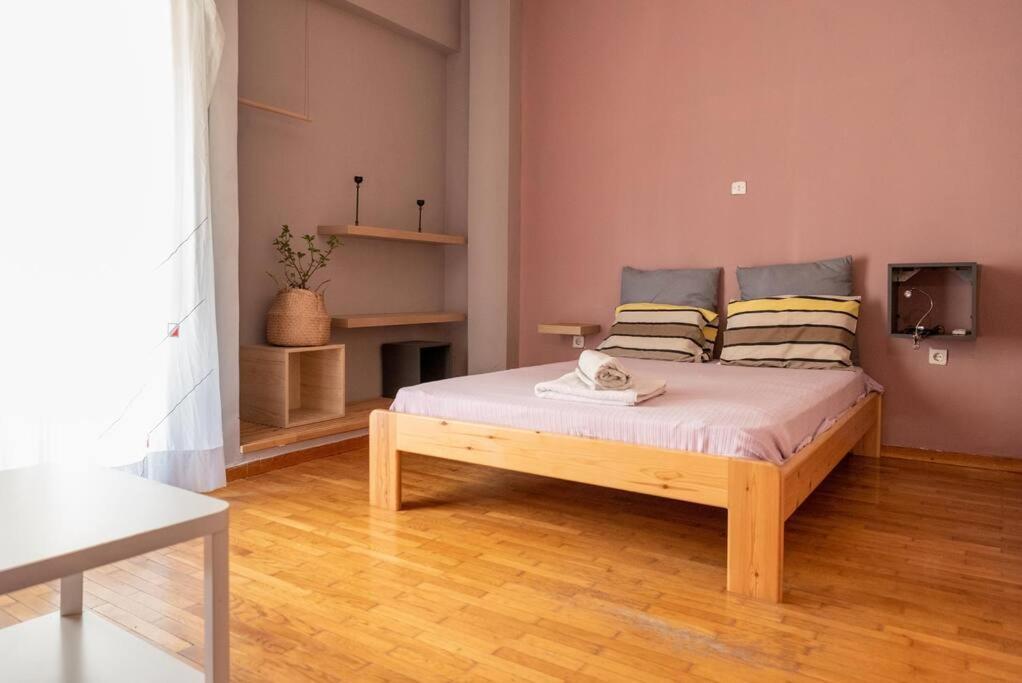 Nice Apartment Near City Center Atenas Exterior foto